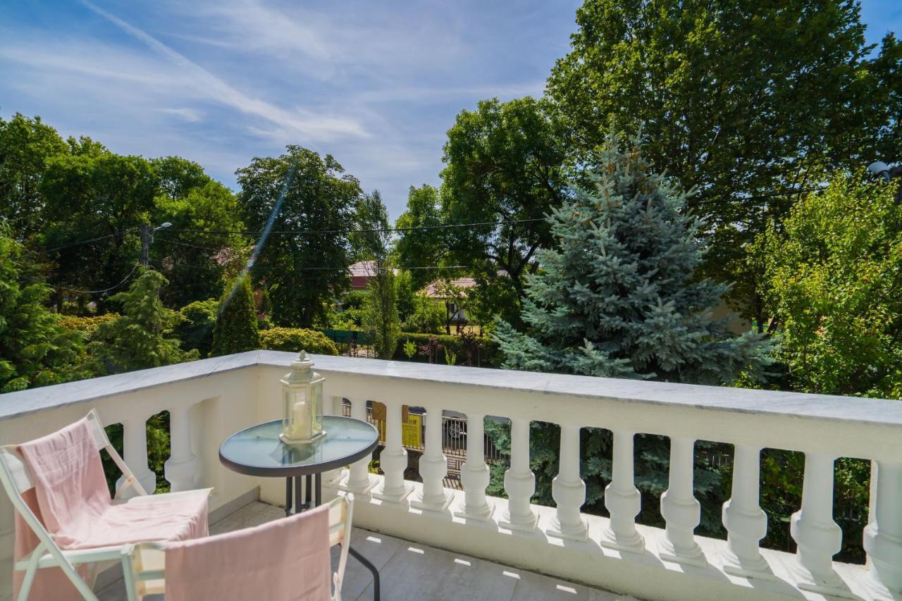 Harmony Boutique Villa Siófok Exterior foto