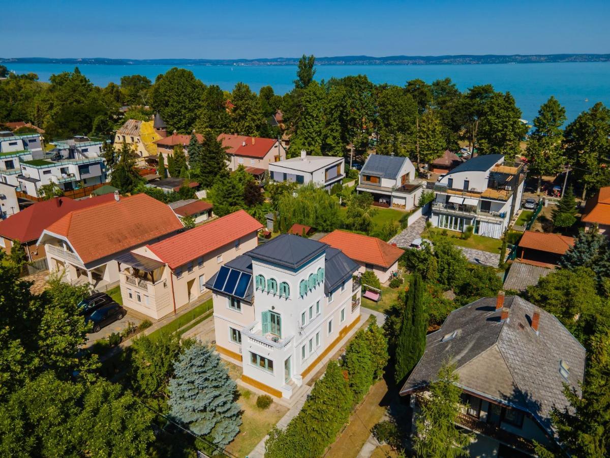 Harmony Boutique Villa Siófok Exterior foto